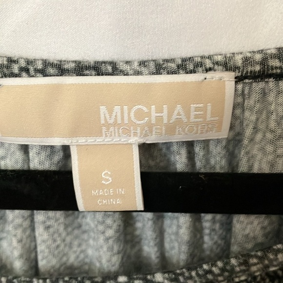 MICHAEL Michael Kors:Black/Gray Snakeskin inspire top-elastic sleeves & bottom-S - Picture 2 of 16